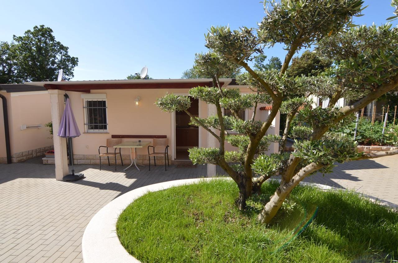 Apartmani Dekovic Materada Poreč Extérieur photo