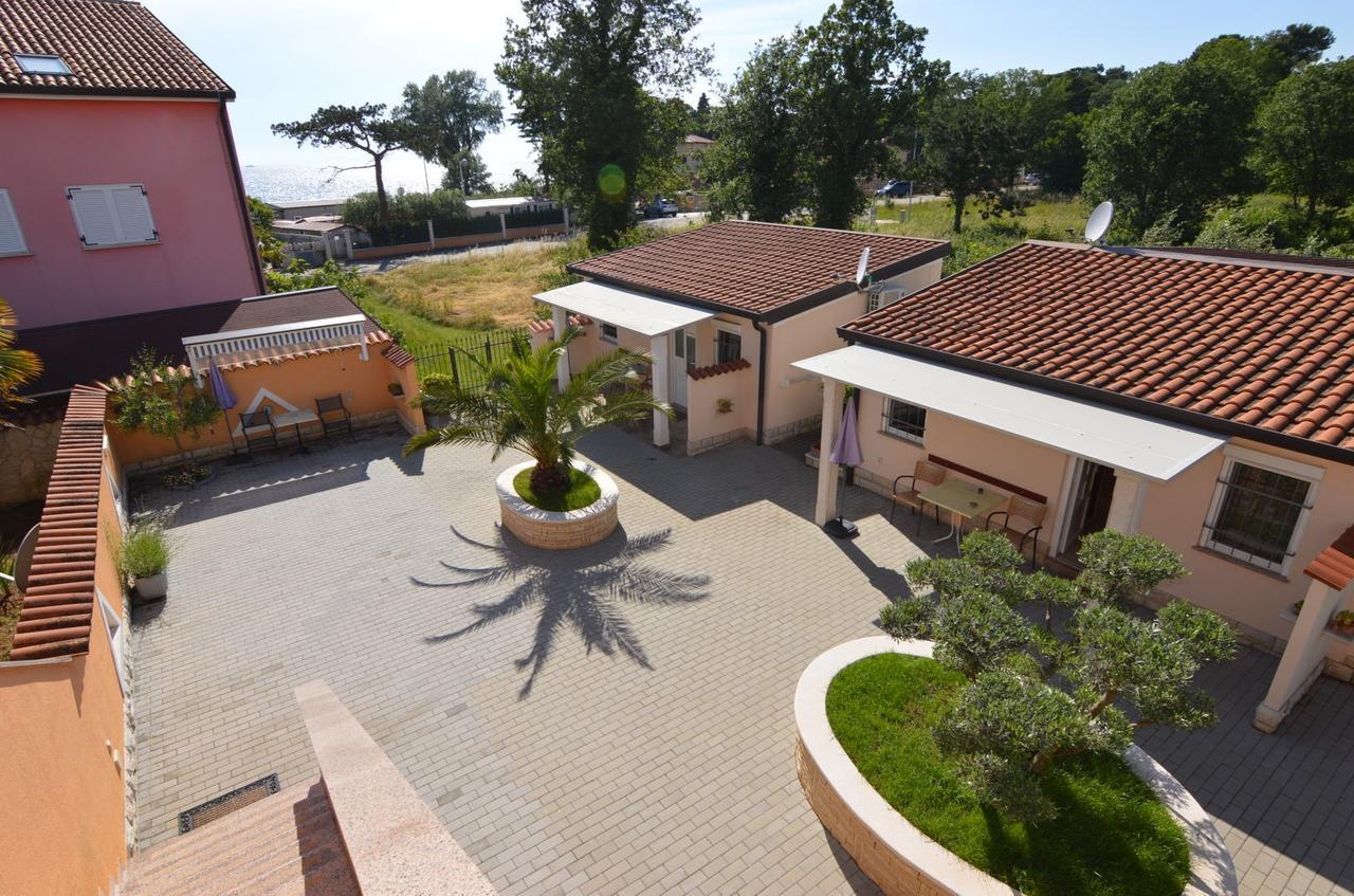 Apartmani Dekovic Materada Poreč Chambre photo