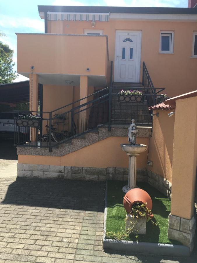 Apartmani Dekovic Materada Poreč Extérieur photo